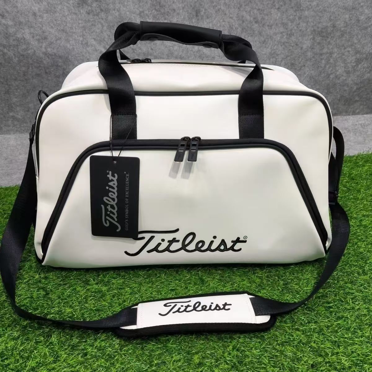 T1004-BB 화이트 / 블랙 타이틀 보스턴백 87000원