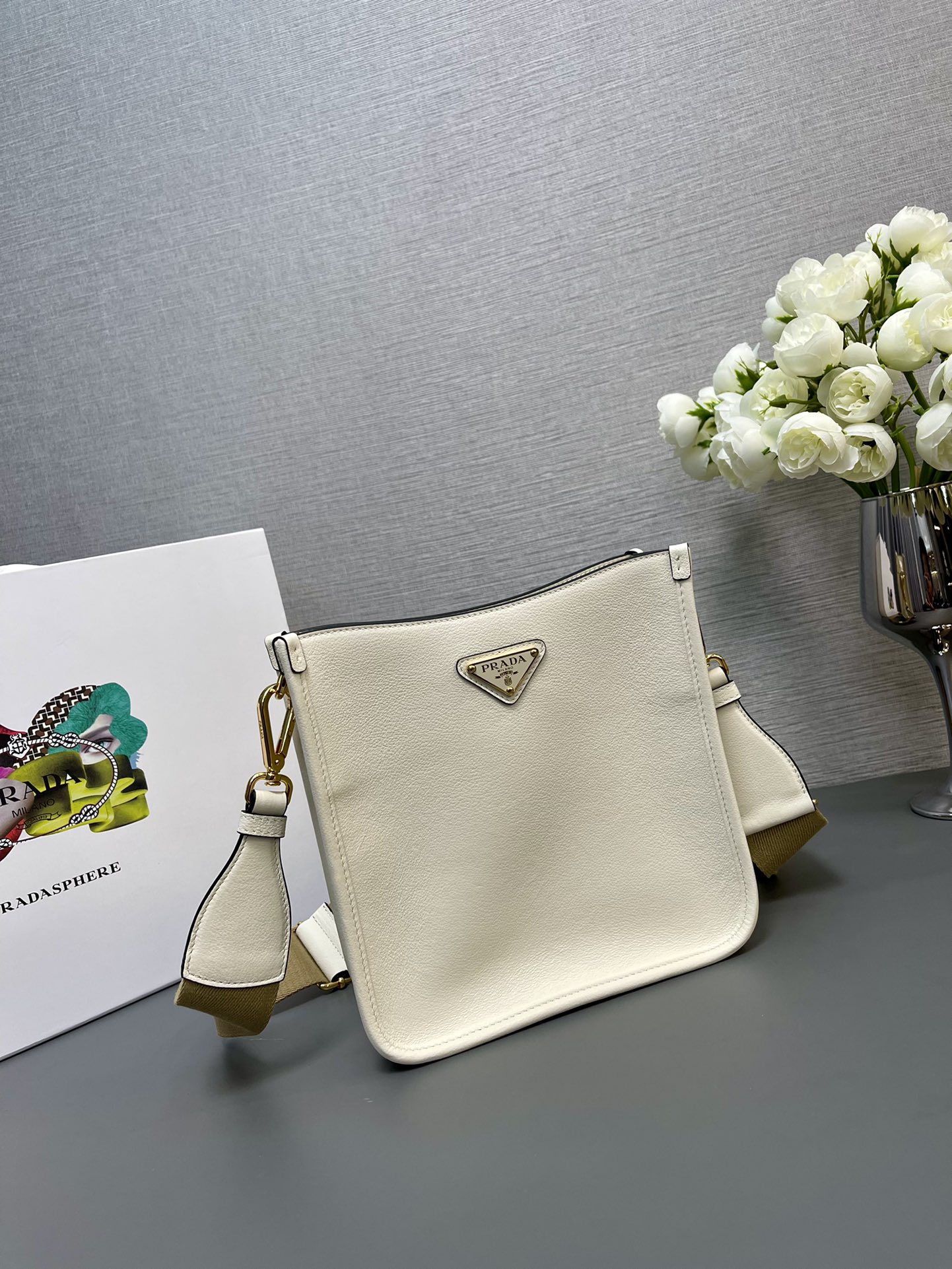 BALEN1018 BALENCIAGA 발렌시아가 가방 아아보리 