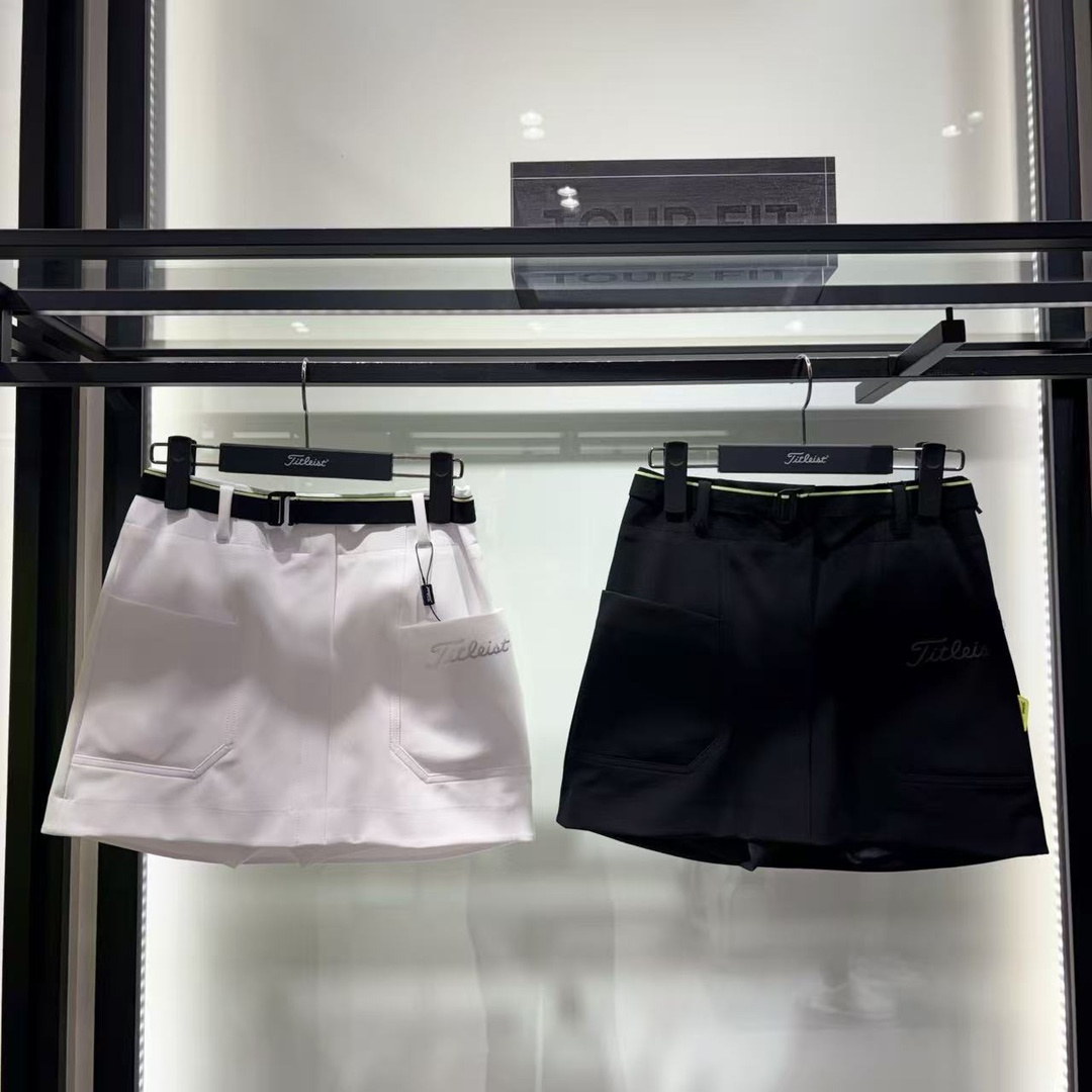 T3024 타이틀 여자 치마 화이트/블랙 89000원