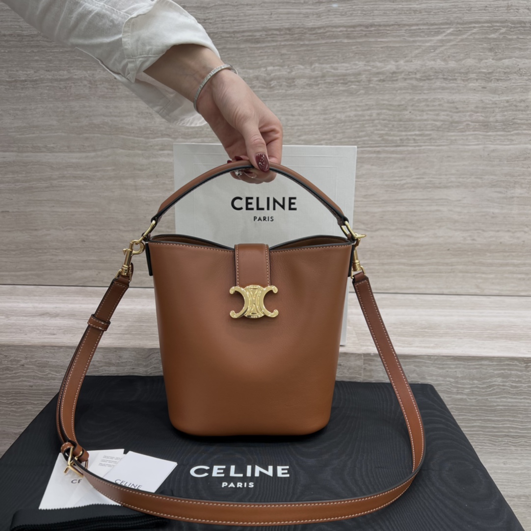 CELINE1017 CELINE 셀린 가방 브라운 