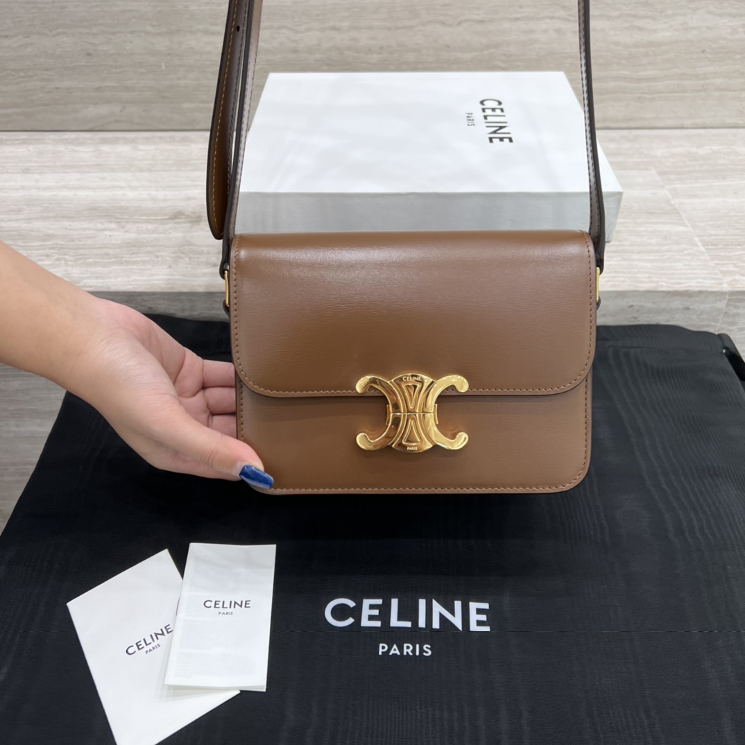 CELINE1006 CELINE 셀린 가방 브라운 
