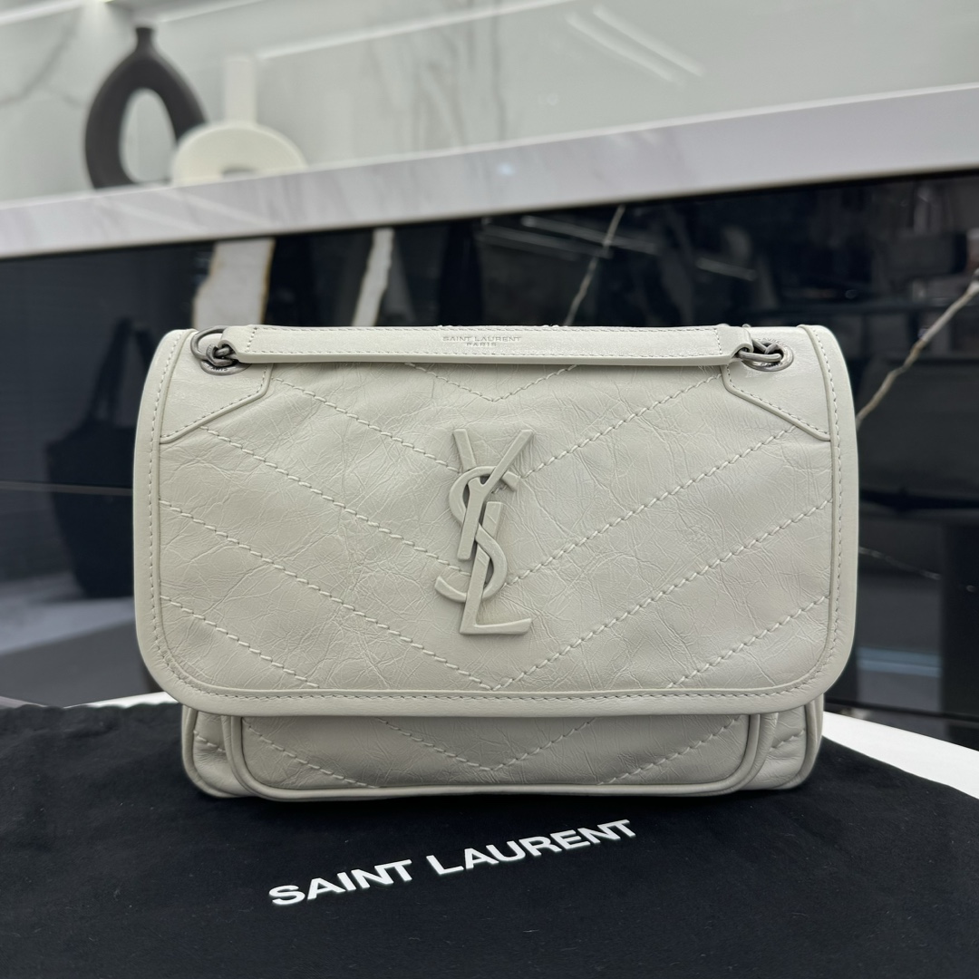 YSL1024 YVES SAINT LAURENT 생로랑 가방  
