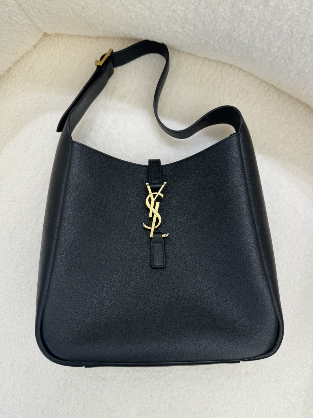 YSL1043 YVES SAINT LAURENT 생로랑 가방  
