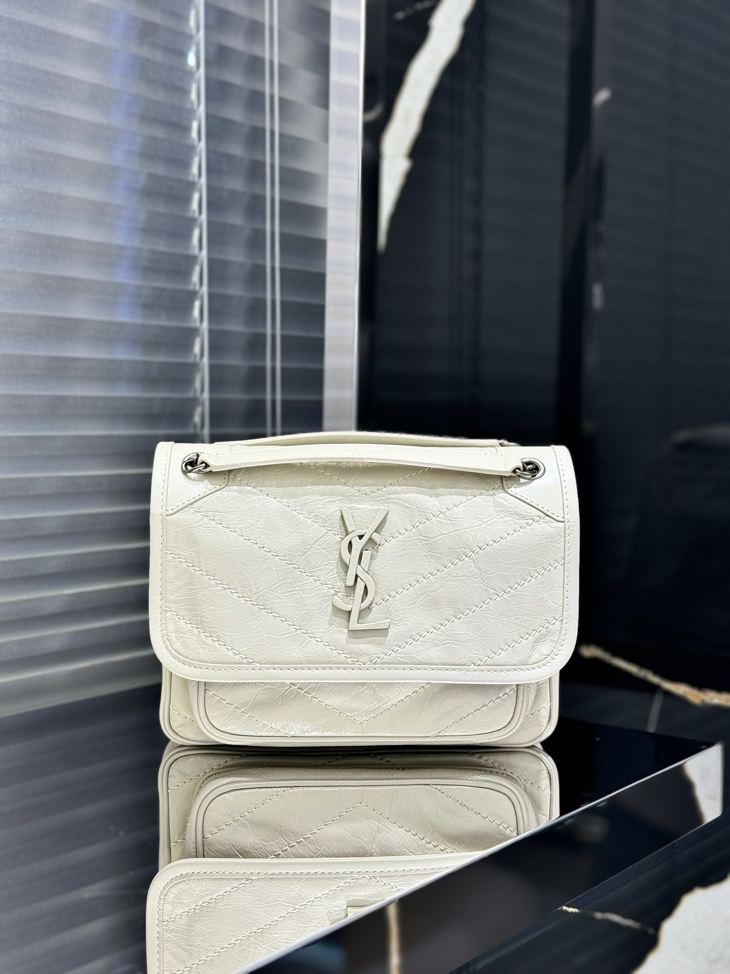 YSL1040 YVES SAINT LAURENT 생로랑 가방  