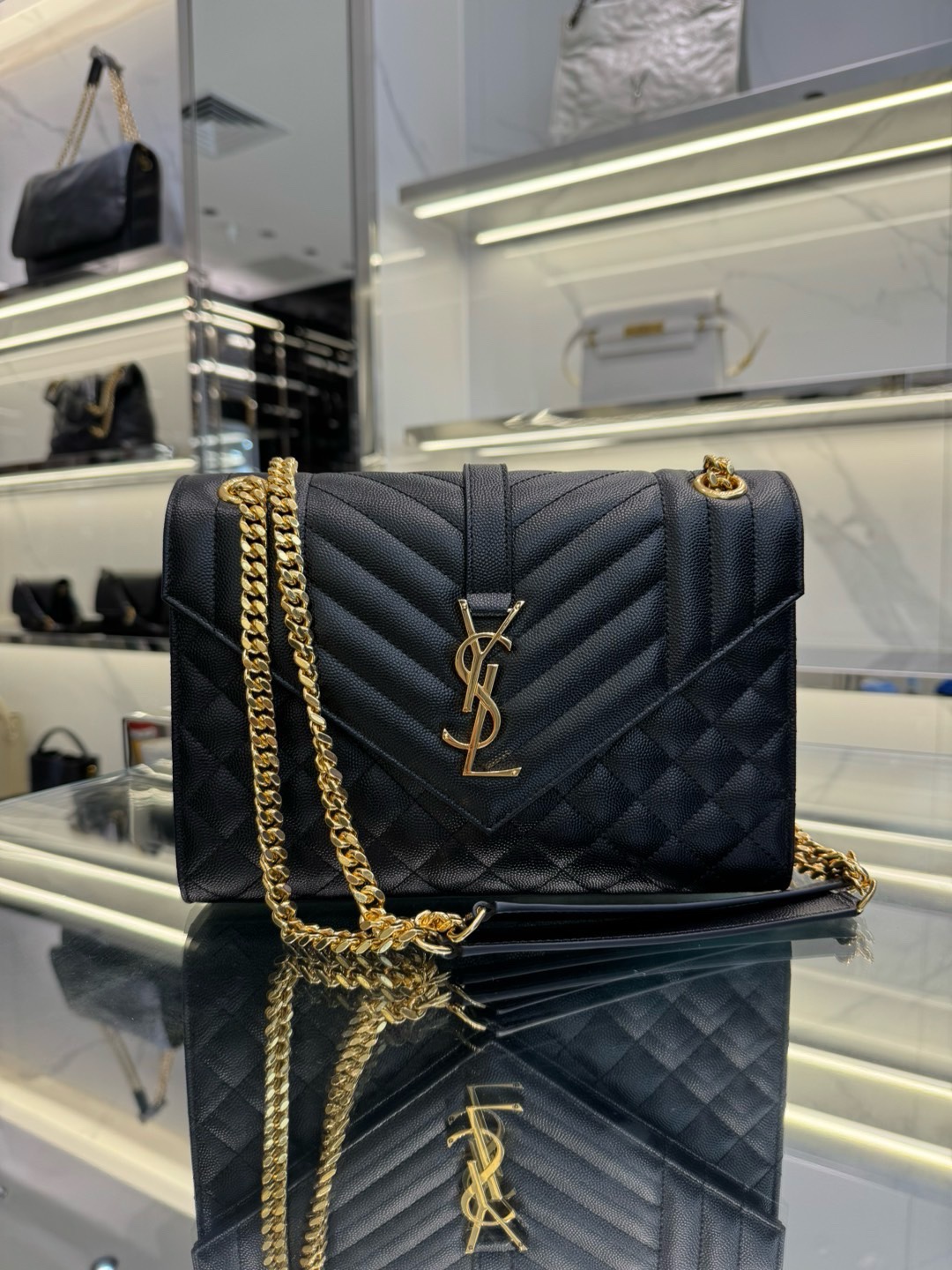 YSL1054 YVES SAINT LAURENT 생로랑 가방  