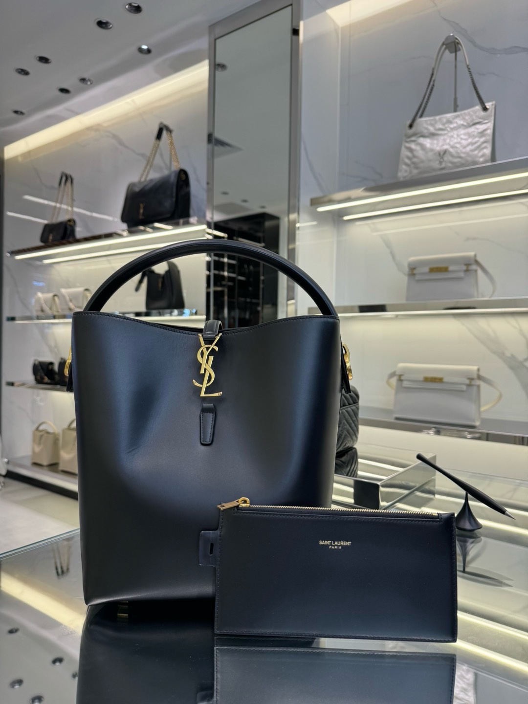 YSL1060 YVES SAINT LAURENT 생로랑 가방  