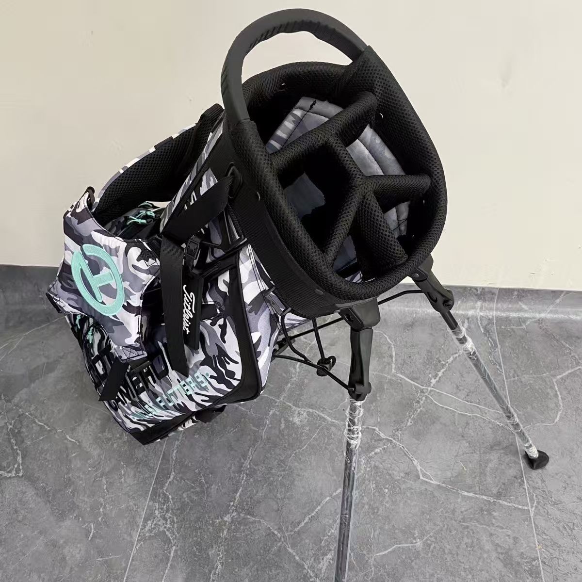 1765765865182144.jpg